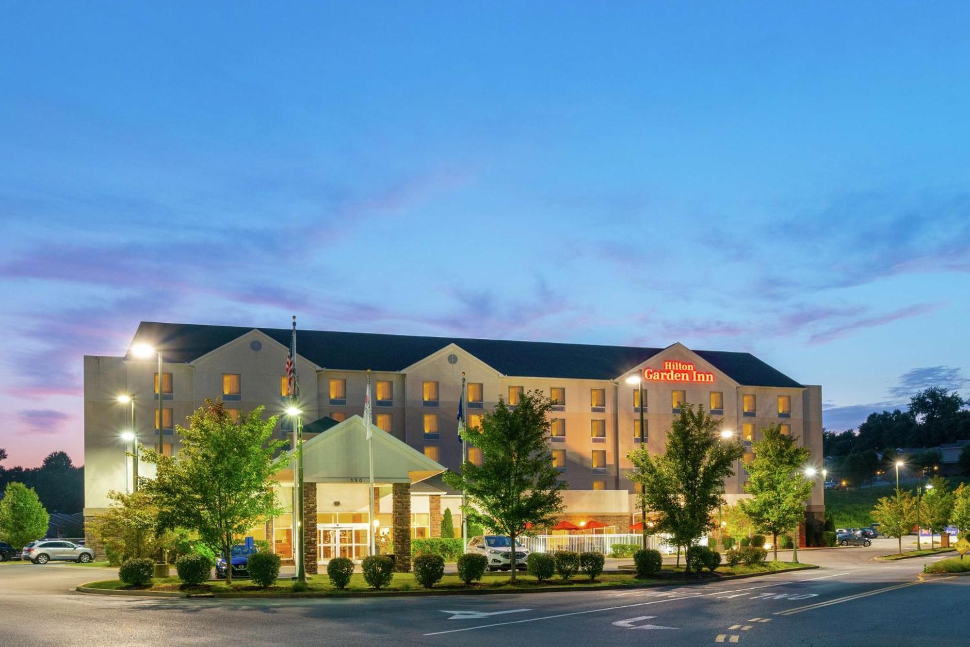 Hilton Garden Inn Morgantown Exteriör bild